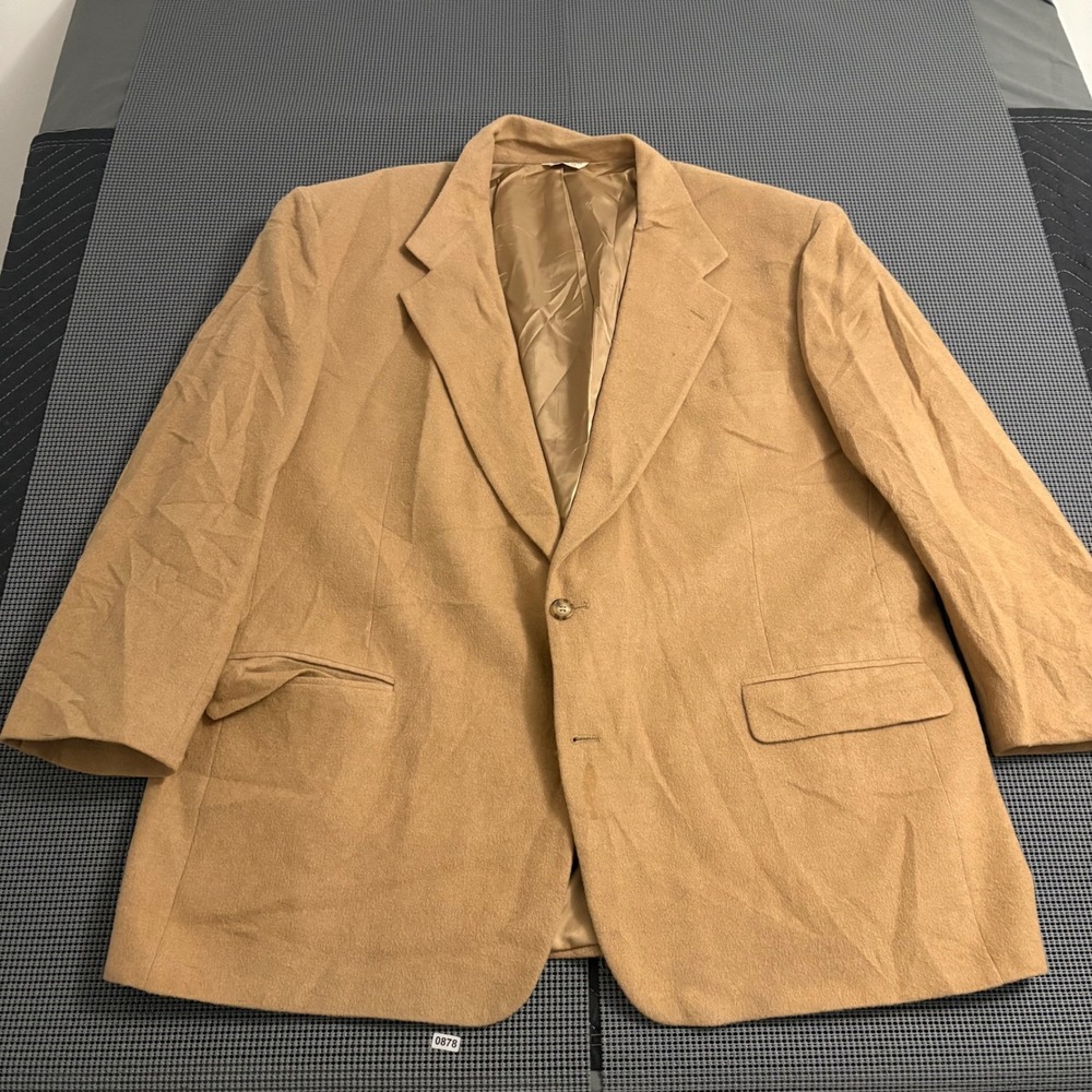 Vintage Mens Tan Wool Blend Two Button Blazer Sport Coat Made USA Tan 50 Chest